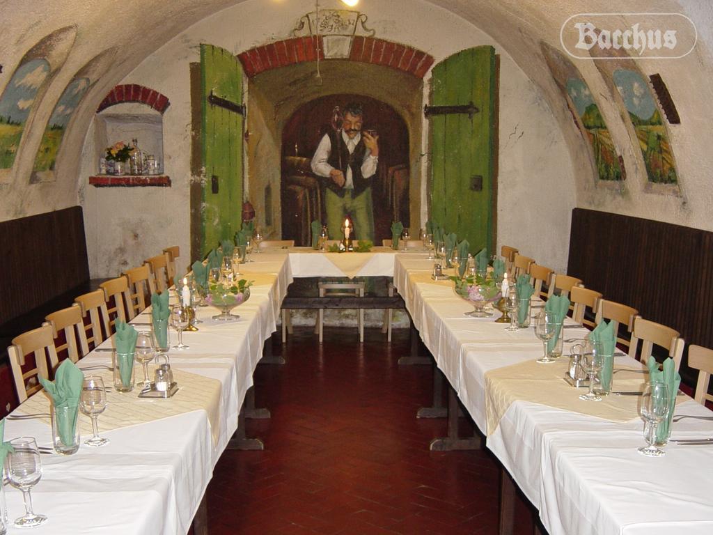 Bacchus Apartman - Borbarlang, Badacsony Badacsonytomaj Bagian luar foto